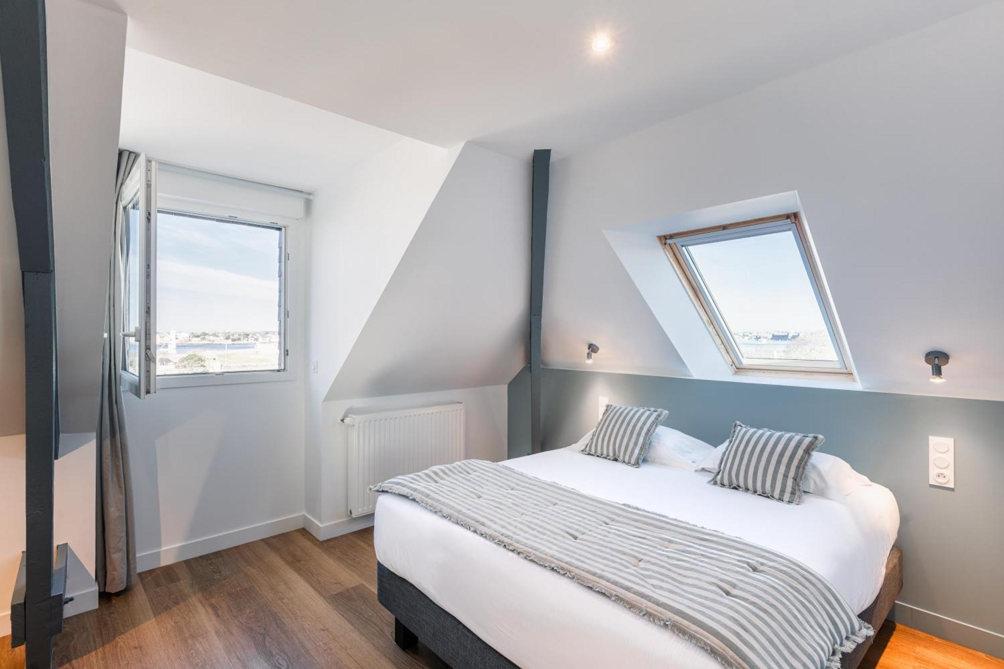 Hotel Spa De La Citadelle Lorient 路易港 外观 照片